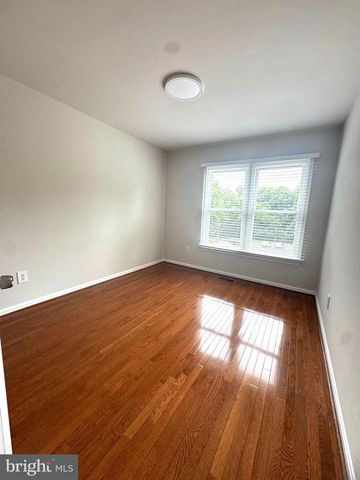 5316 RIDLEY CT, Alexandria, VA 22315