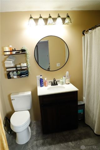 6131 Hillgrove Southern Road, Greenville, OH 45331