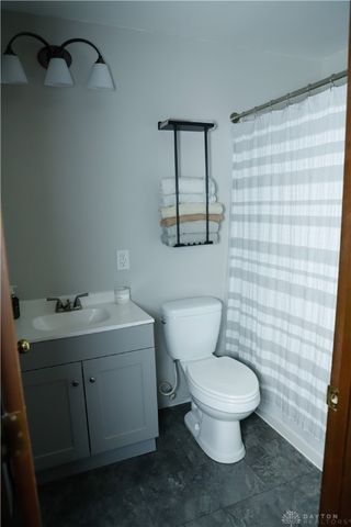 6131 Hillgrove Southern Road, Greenville, OH 45331