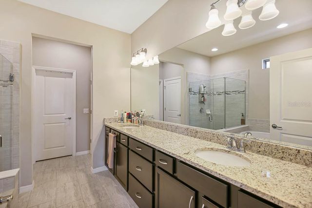 5834 ESKER FALLS LANE, Lithia, FL 33547