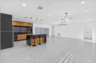 19511 NE 18th Pl, Miami, FL 33179