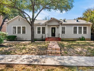928 W Huisache, San Antonio, TX 78201