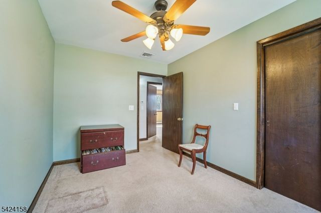 14 Scott Rd, Franklin Boro, NJ 07416