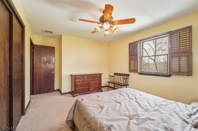 14 Scott Rd, Franklin Boro, NJ 07416