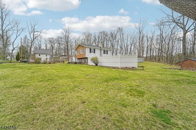 14 Scott Rd, Franklin Boro, NJ 07416