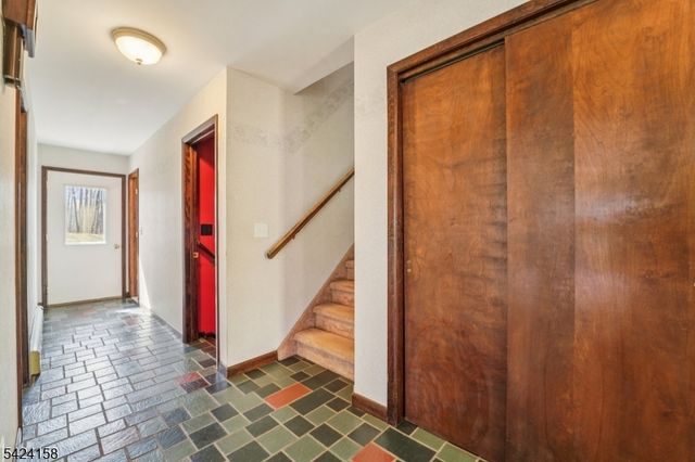 14 Scott Rd, Franklin Boro, NJ 07416