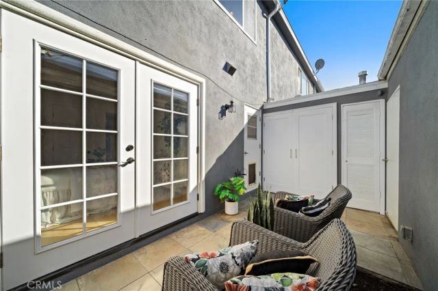 2338 Bunker Hill, Costa Mesa, CA 92626