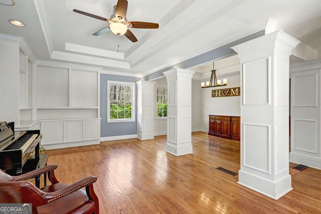 5213 Oxbow Road, Stone Mountain, GA 30087