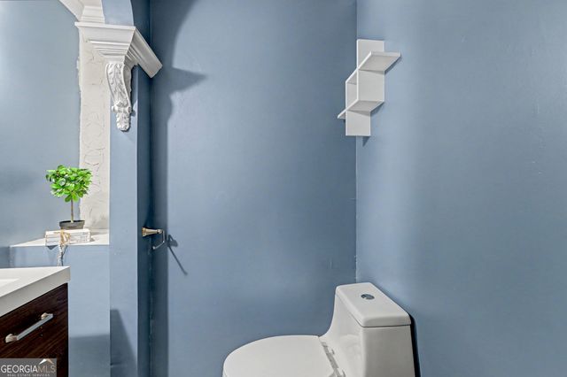 5213 Oxbow Road, Stone Mountain, GA 30087