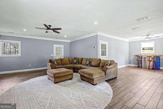 5213 Oxbow Road, Stone Mountain, GA 30087