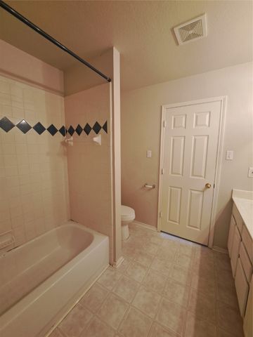 612 Tall Tree Drive, Murphy, TX 75094