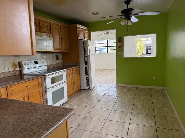 2001 SW 100th Ave, Miramar, FL 33025