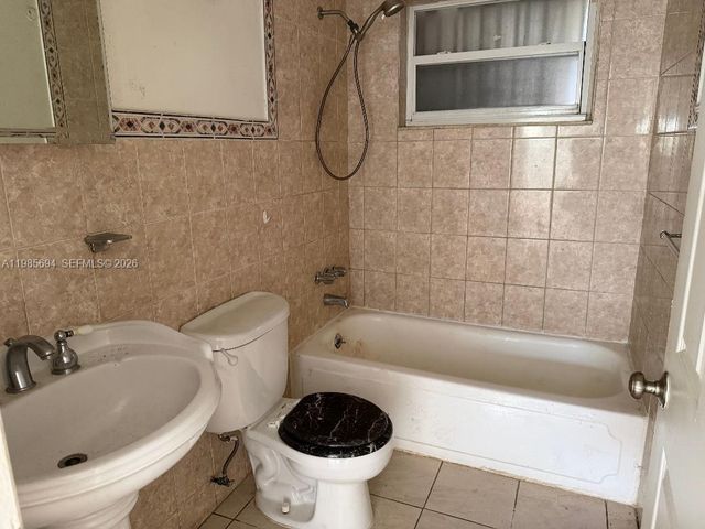 2001 SW 100th Ave, Miramar, FL 33025