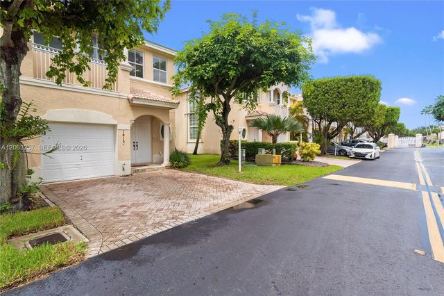10151 NW 32nd Ter ., Doral, FL 33172