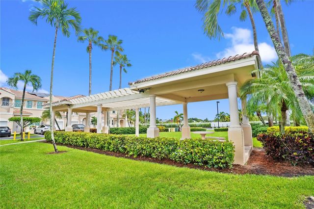 10151 NW 32nd Ter ., Doral, FL 33172