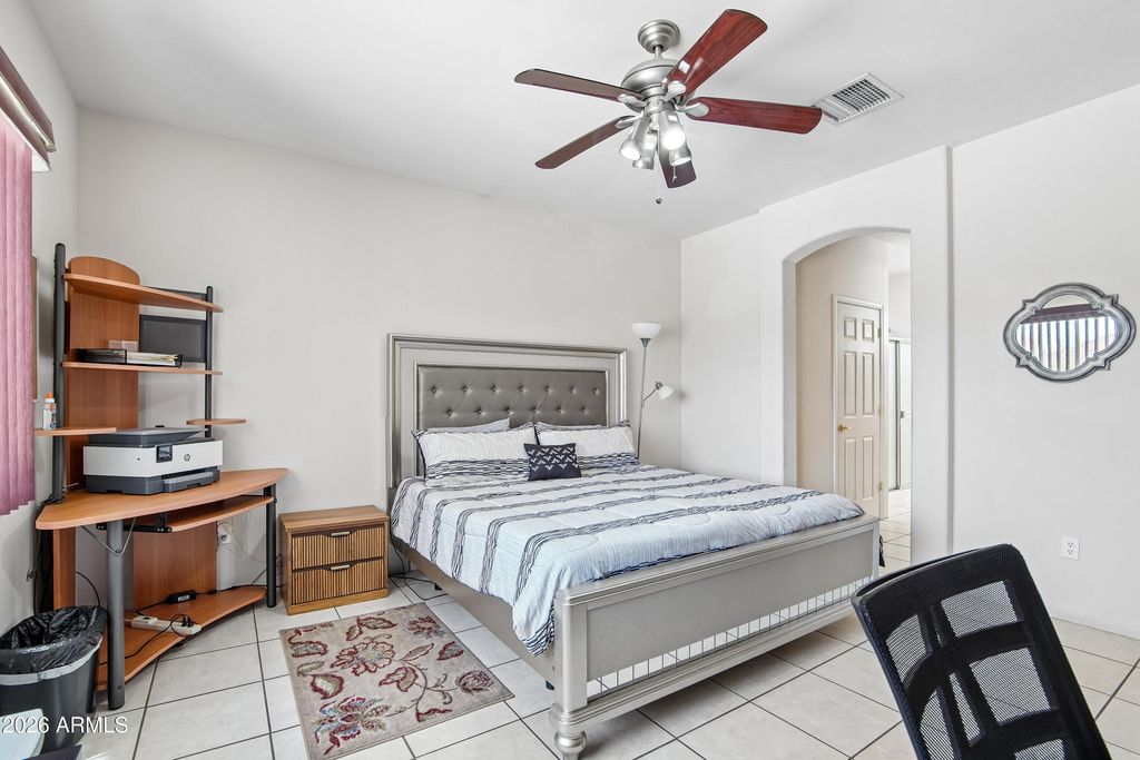 Image 16 of property listing at 3953 W MUSTANG Court, Eloy, AZ 85131