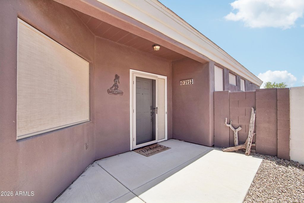 Image 4 of property listing at 3953 W MUSTANG Court, Eloy, AZ 85131