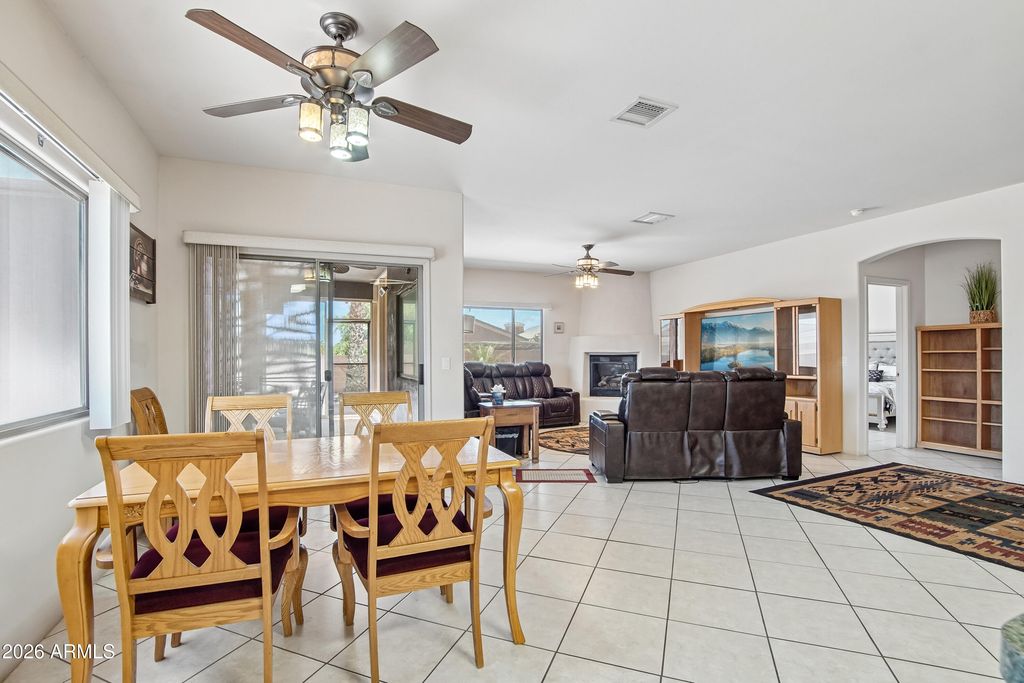 Image 9 of property listing at 3953 W MUSTANG Court, Eloy, AZ 85131