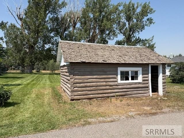 4293 W 49th S, Idaho Falls, ID 83402