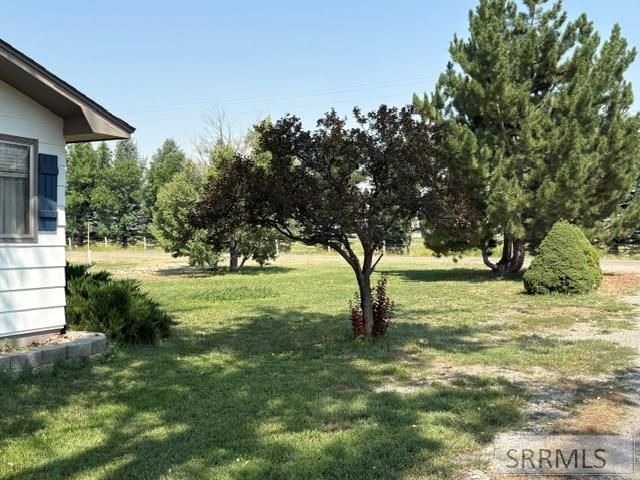 4293 W 49th S, Idaho Falls, ID 83402