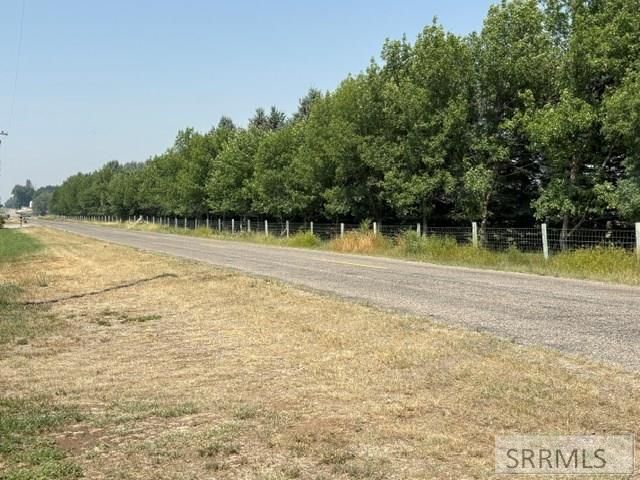 4293 W 49th S, Idaho Falls, ID 83402