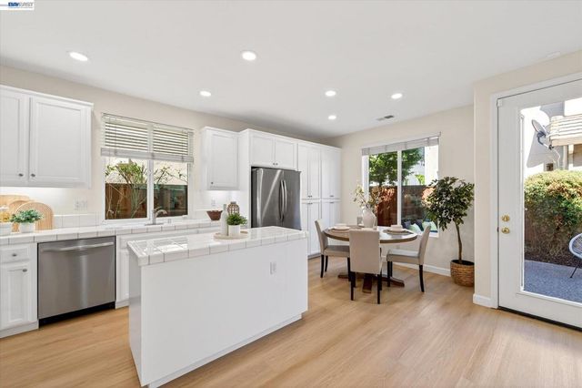 2615 Trevor Pkwy, Pleasanton, CA 94588