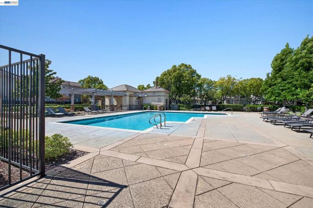 2615 Trevor Pkwy, Pleasanton, CA 94588