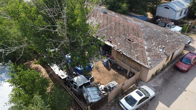 4241 Agua Fria Street, Santa Fe, NM 87507