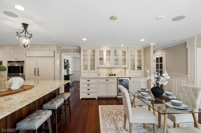 3 Denman Ct, Millburn Twp., NJ 07078