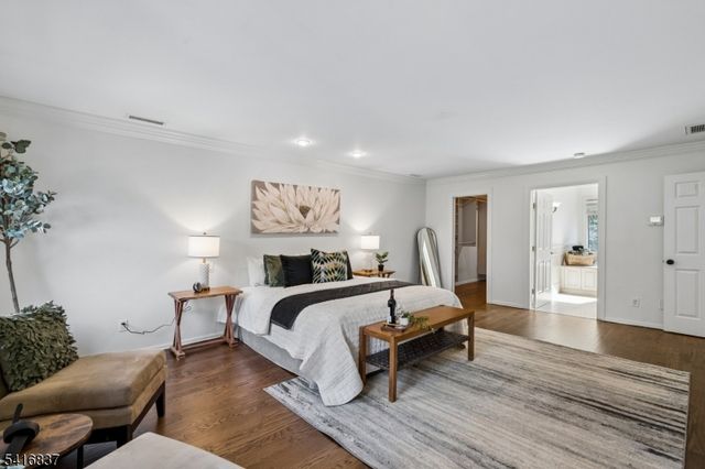 3 Denman Ct, Millburn Twp., NJ 07078