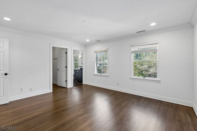 3 Denman Ct, Millburn Twp., NJ 07078