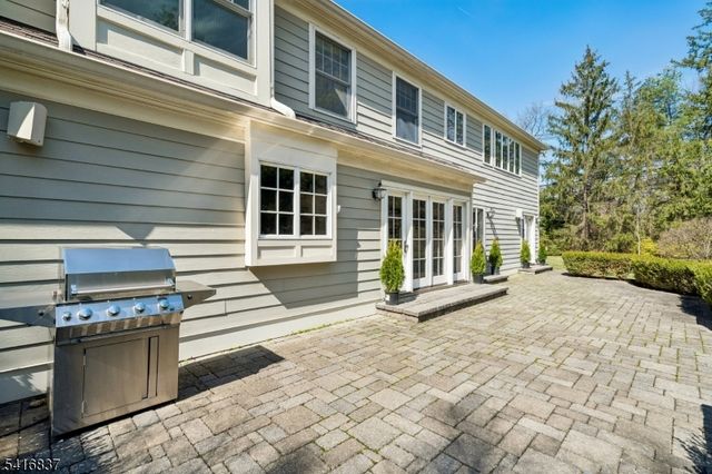 3 Denman Ct, Millburn Twp., NJ 07078