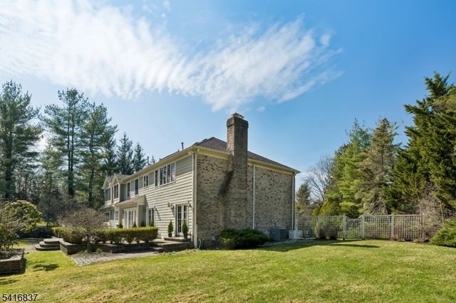 3 Denman Ct, Millburn Twp., NJ 07078