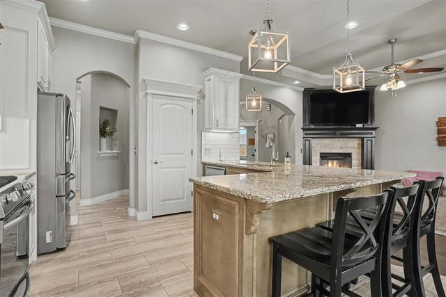 4600 Kentucky Ridge Drive, Mustang, OK 73064