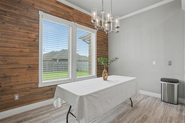 4600 Kentucky Ridge Drive, Mustang, OK 73064