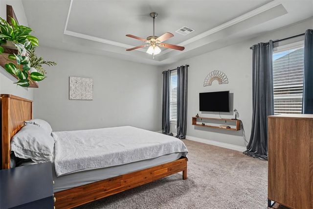 4600 Kentucky Ridge Drive, Mustang, OK 73064