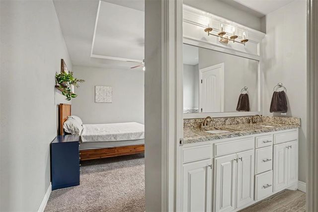 4600 Kentucky Ridge Drive, Mustang, OK 73064
