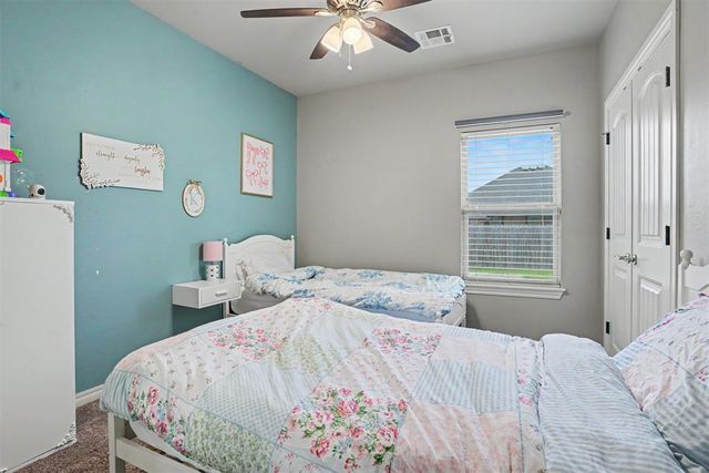 4600 Kentucky Ridge Drive, Mustang, OK 73064