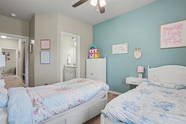 4600 Kentucky Ridge Drive, Mustang, OK 73064