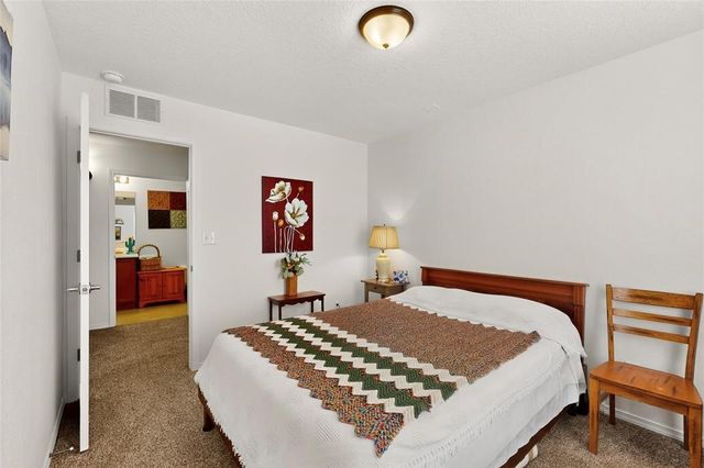 4210 Luz De Estrella, Santa Fe, NM 87507