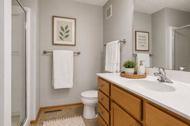 9122 Fox Court, Victoria, MN 55386