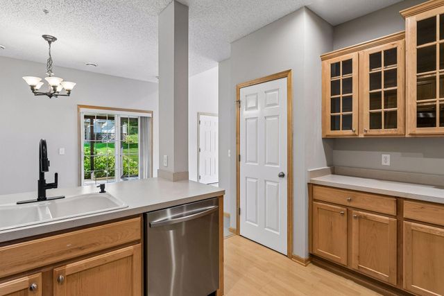 9122 Fox Court, Victoria, MN 55386