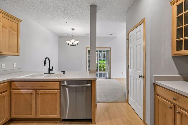 9122 Fox Court, Victoria, MN 55386