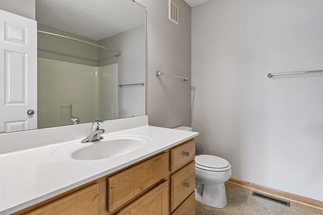 9122 Fox Court, Victoria, MN 55386