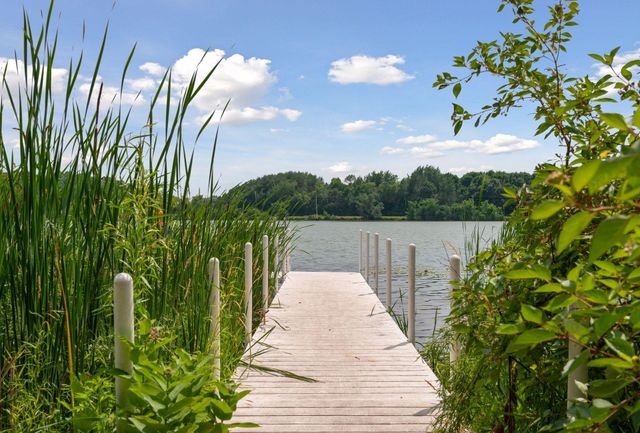 9122 Fox Court, Victoria, MN 55386
