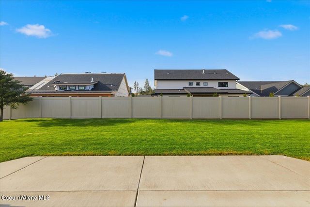 1037 E GRAVELSTONE CT, Hayden, ID 83835