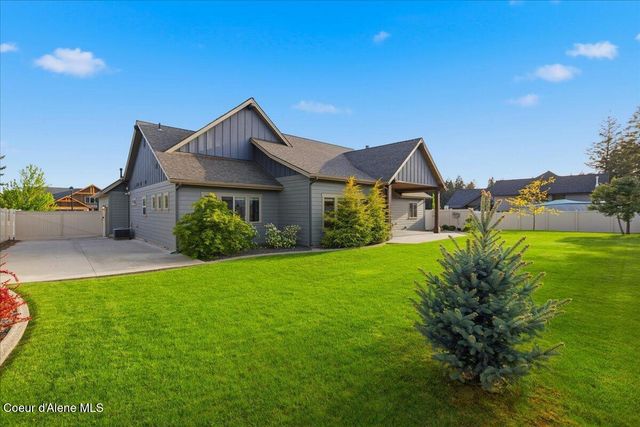 1037 E GRAVELSTONE CT, Hayden, ID 83835