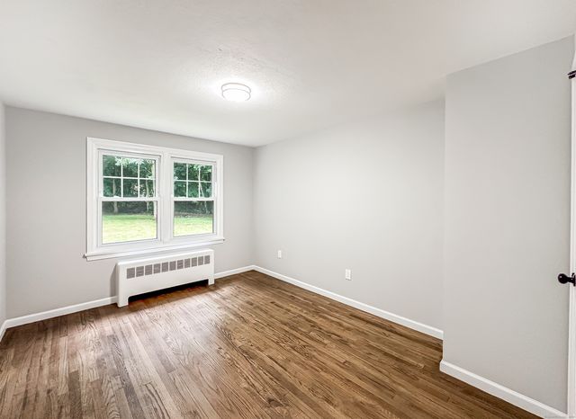 85 Cold Spring Circle, Naugatuck, CT 06770