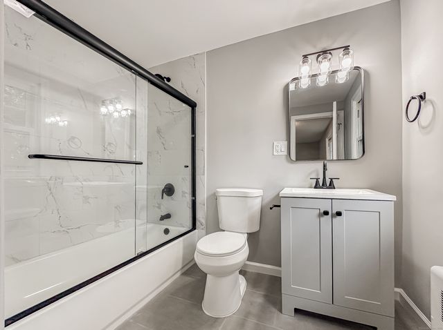 85 Cold Spring Circle, Naugatuck, CT 06770