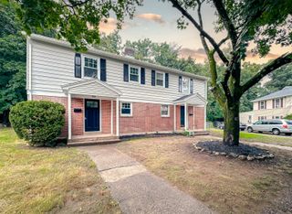 85 Cold Spring Circle, Naugatuck, CT 06770